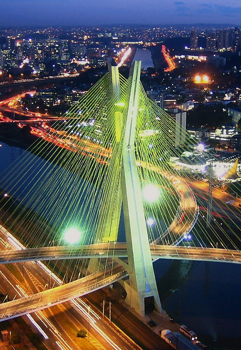 Ponte Estaiada